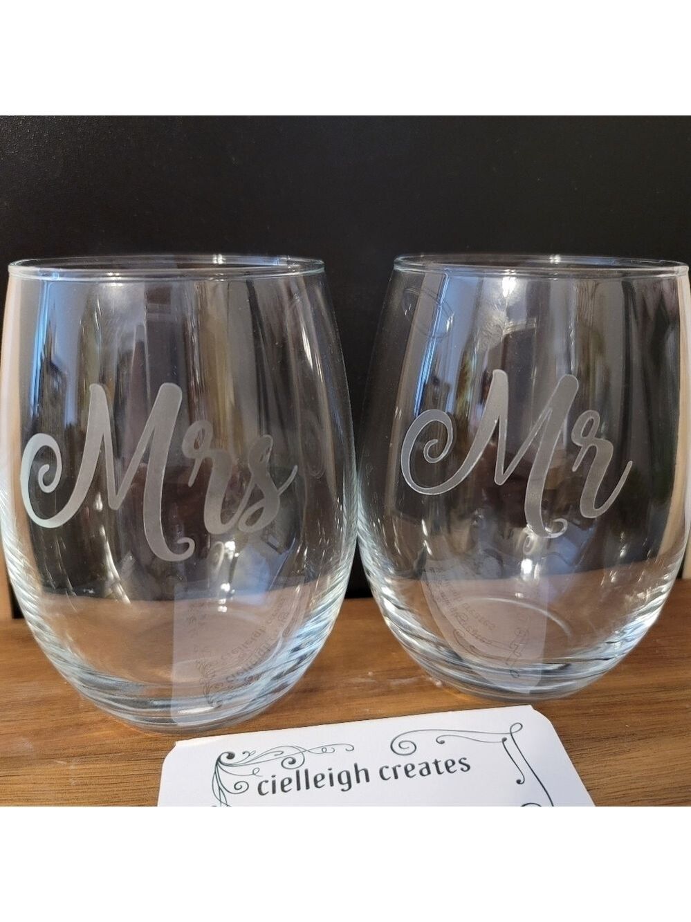 Mr & Mrs etched wine glasses